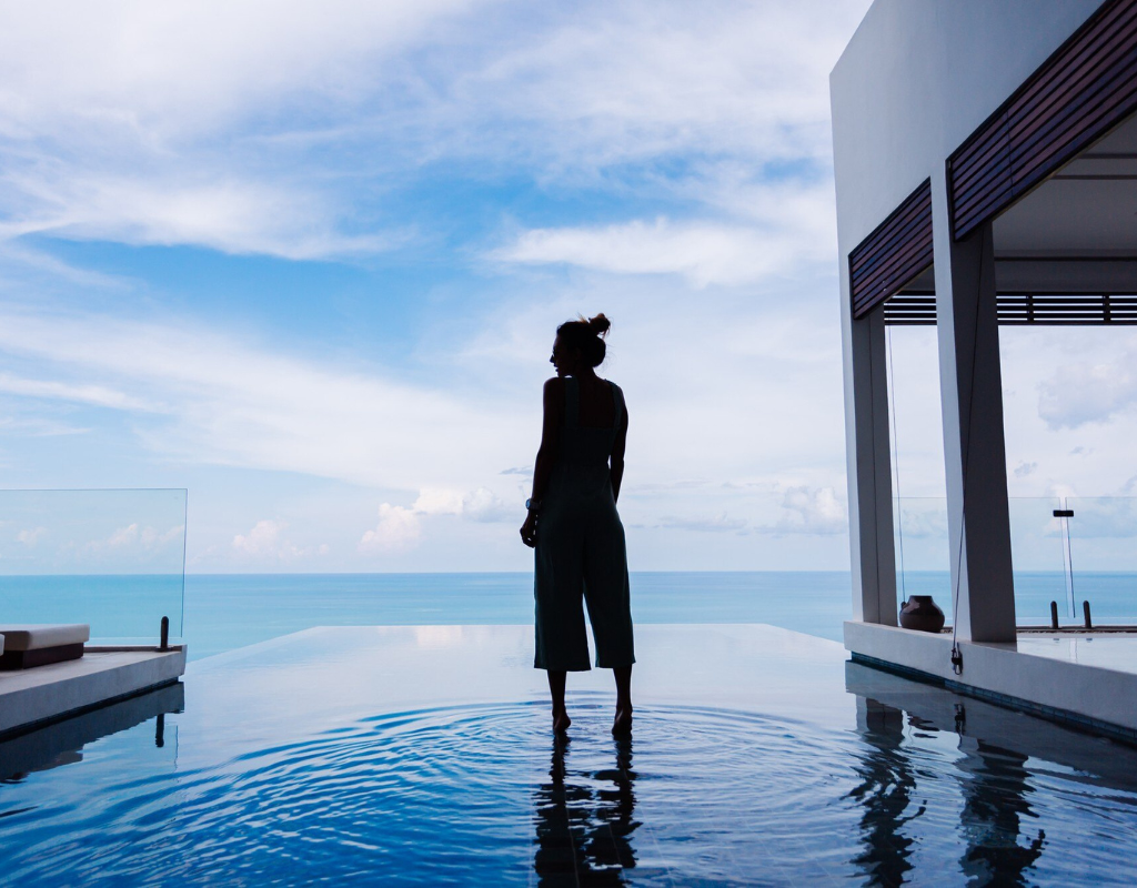 Luxury Villas & Exclusive Stays